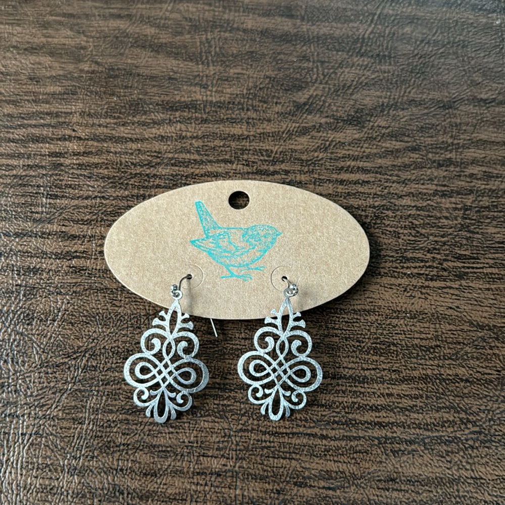 Decorative Lightweight Earrings in Silver
